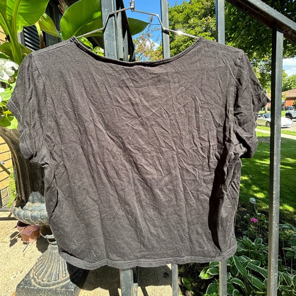 Garage thin v-neck tee in black - Picture 2 of 2